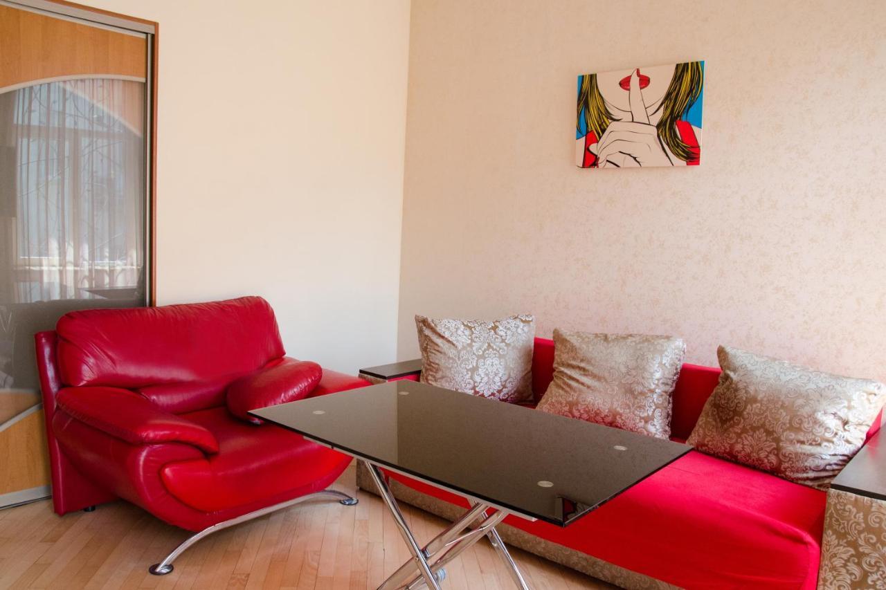 Svobody Avenue Apartment Lviv Exterior foto