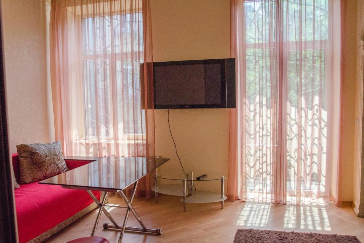 Svobody Avenue Apartment Lviv Exterior foto
